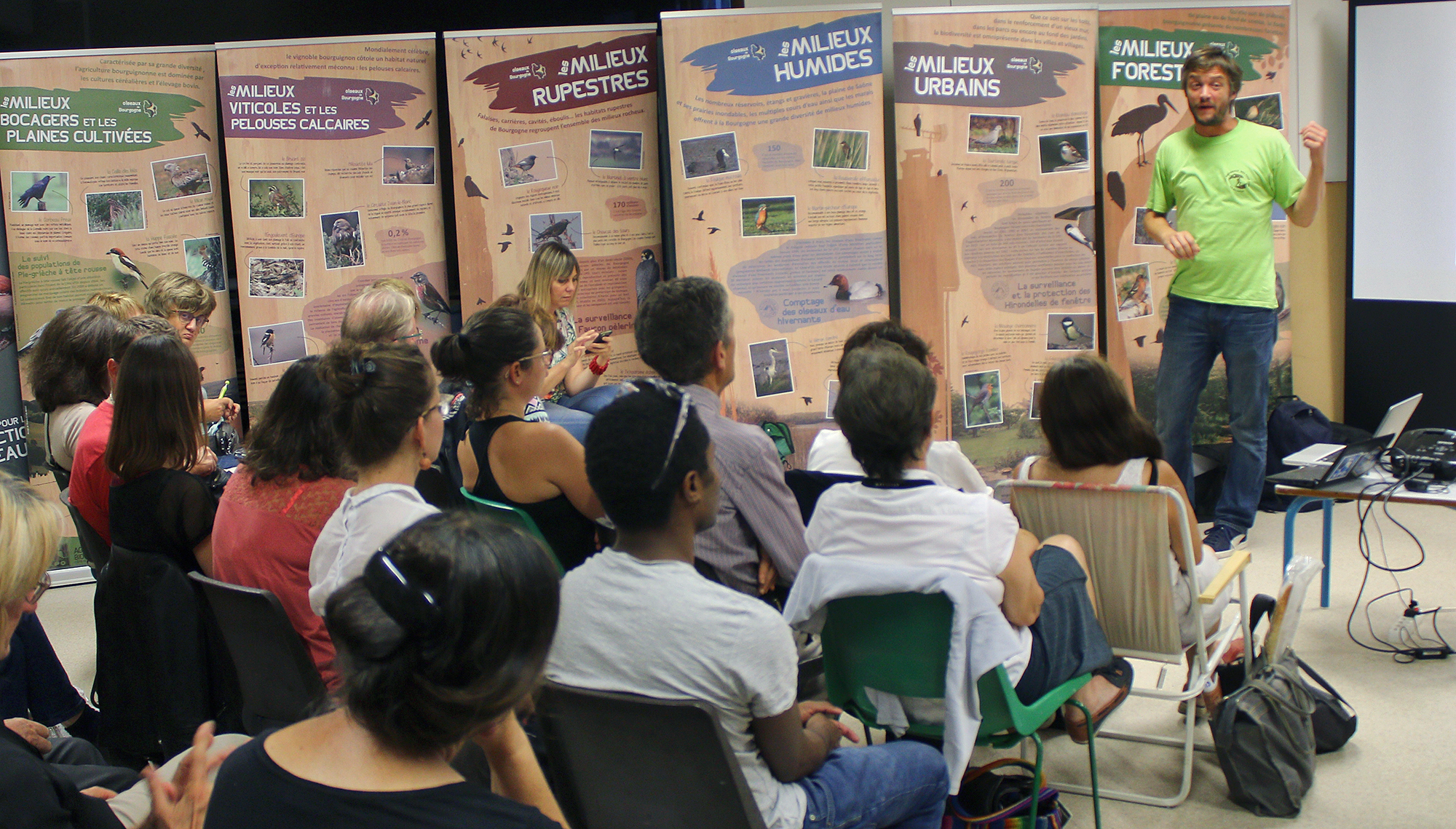 Conférence: Sites de suvi de  la migration de la Cigogne noire